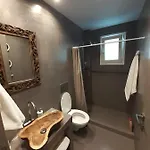 Plakes Luxury * Ermupoli