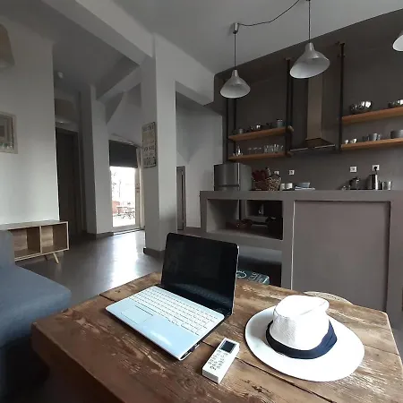 Plakes Luxury Apartment *